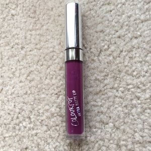 colourpop “ zipper ” purple matte lip
